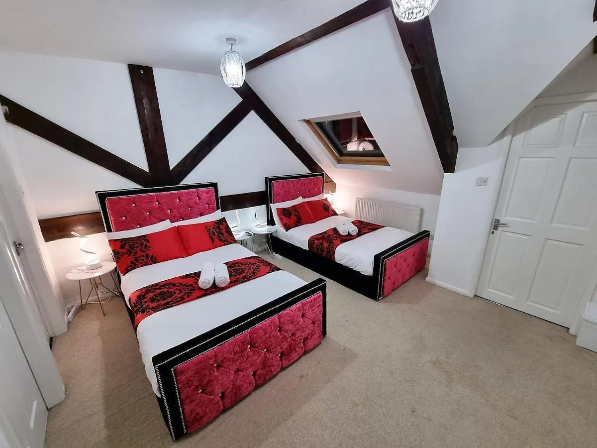 -F1-Gh- Enjoy A Wonderful Stay In Our Cosy Luxurious, Spacious Ground Floor Apartment, Free Parking, Free Wifi Leeds  Birleşik Krallık