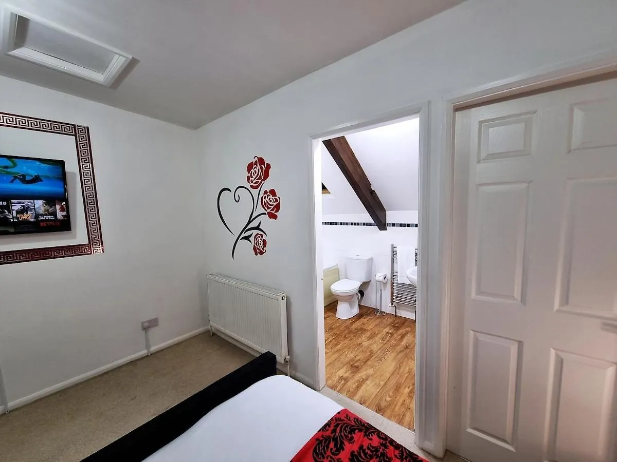 -F1-Gh- Enjoy A Wonderful Stay In Our Cosy Luxurious, Spacious Ground Floor Apartment, Free Parking, Free Wifi Leeds  Birleşik Krallık
