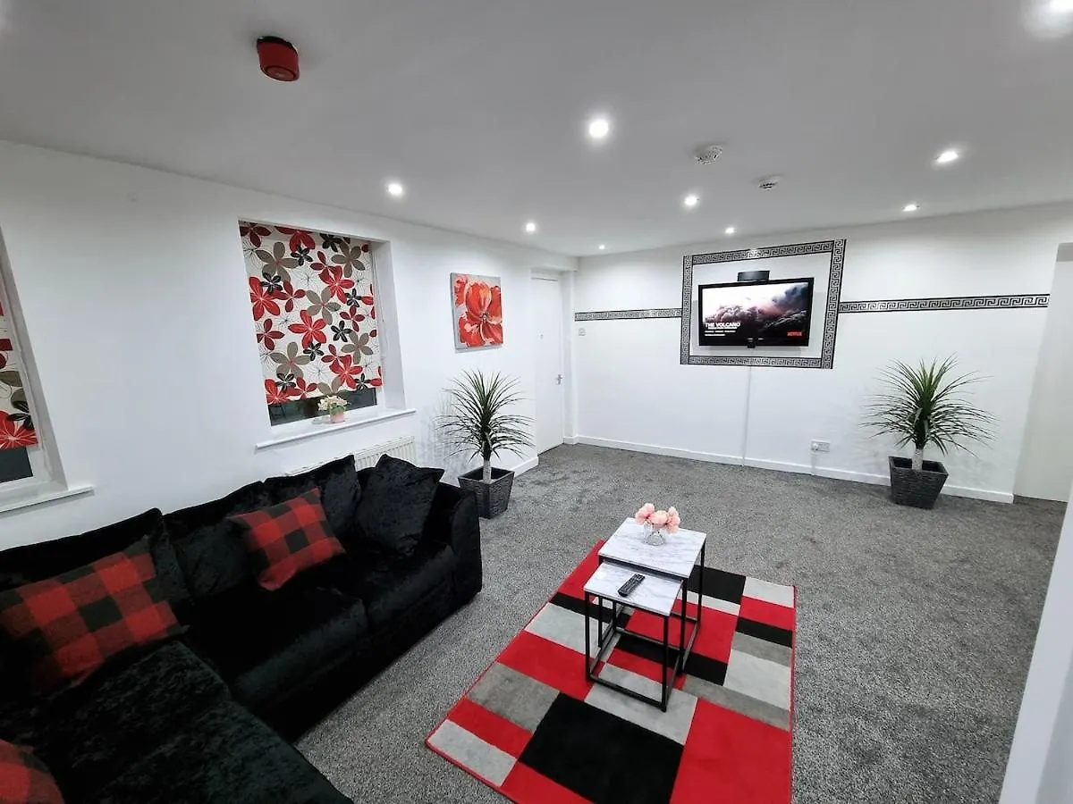 -F1-Gh- Enjoy A Wonderful Stay In Our Cosy Luxurious, Spacious Ground Floor Apartment, Free Parking, Free Wifi Leeds  Daire Leeds (West Yorkshire)