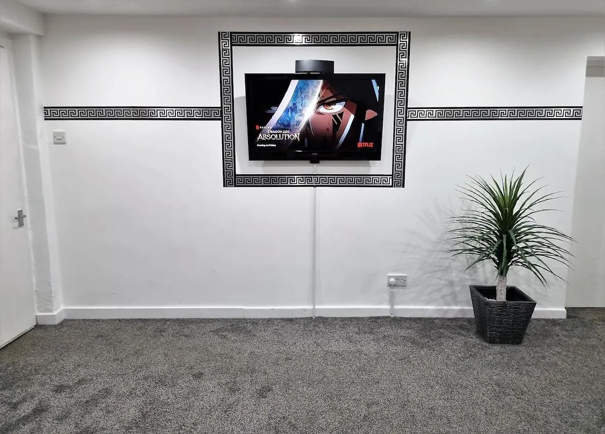 -F1-Gh- Enjoy A Wonderful Stay In Our Cosy Luxurious, Spacious Ground Floor Apartment, Free Parking, Free Wifi Leeds  Daire Leeds (West Yorkshire)